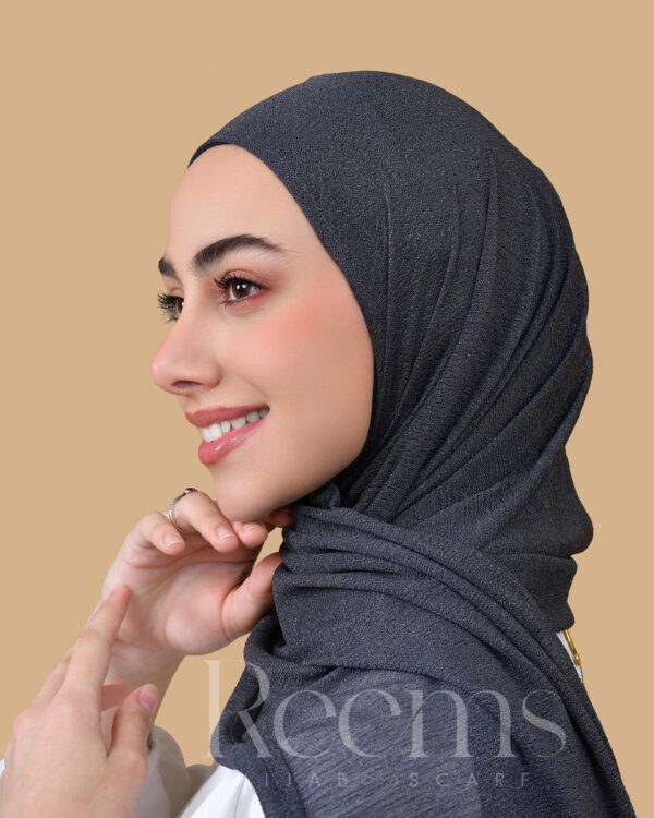 Kashmir Kuwaiti Hijab