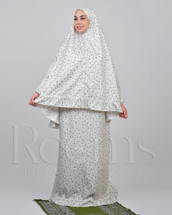 Floral Ruffle Prayer Set